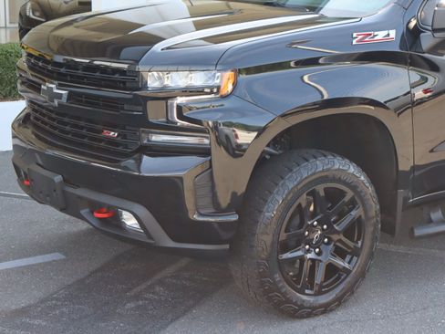 Used 2021 Chevrolet Silverado 1500 LT Trail Boss w/ Bed Protection Package AWD/4WD image 6