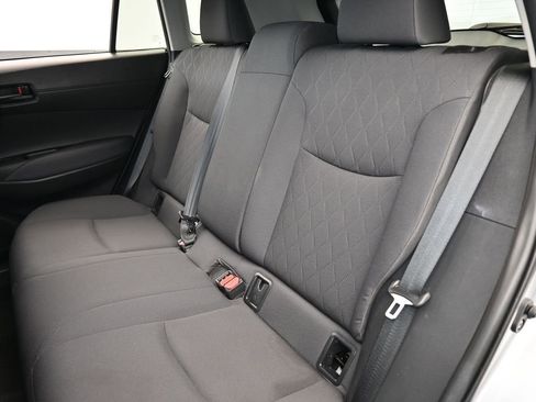 Used 2023 Toyota Corolla Cross LE image 28