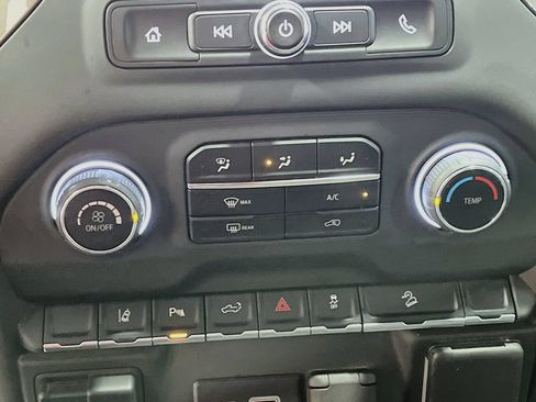 Used 2025 Chevrolet Silverado 2500 Custom w/ Custom Value Package AWD/4WD image 15