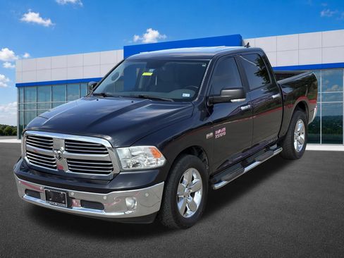 Used 2017 RAM 1500 Lone Star RWD image 11