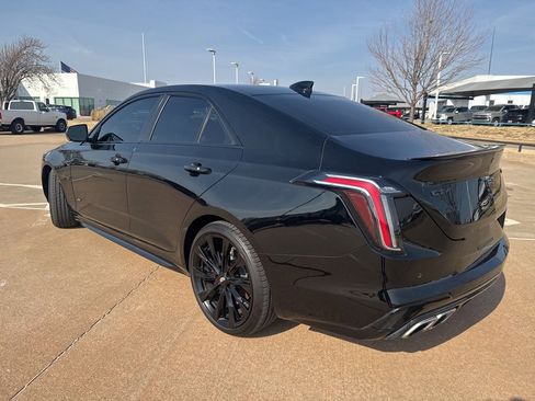 Used 2022 Cadillac CT4 V w/ Climate Package image 4