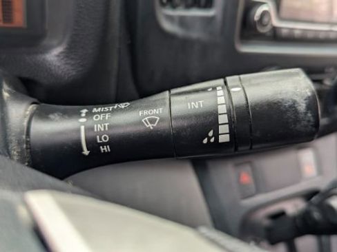 Used 2019 Nissan NV200 S image 24