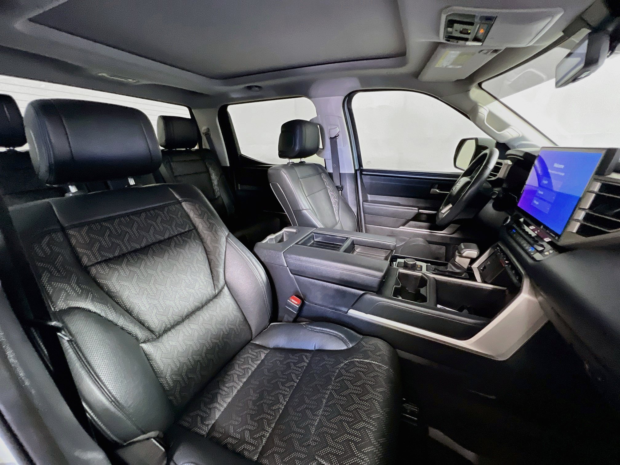 Used 2024 Toyota Tundra Limited RWD image 30