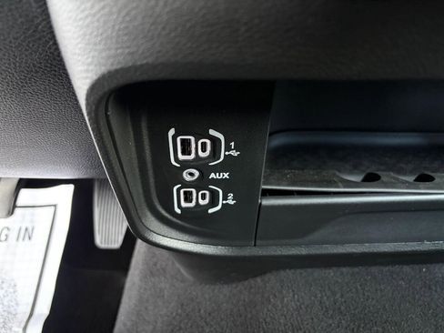 Used 2026 RAM 2500 Laramie image 19