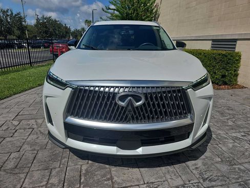 Certified 2026 INFINITI QX60 Luxe w/ Cargo Package FWD image 2