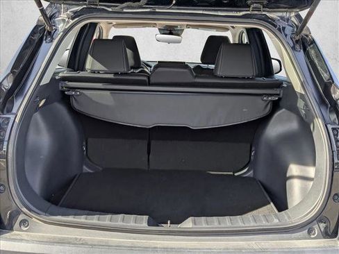 Used 2024 Toyota Corolla Cross XLE image 6