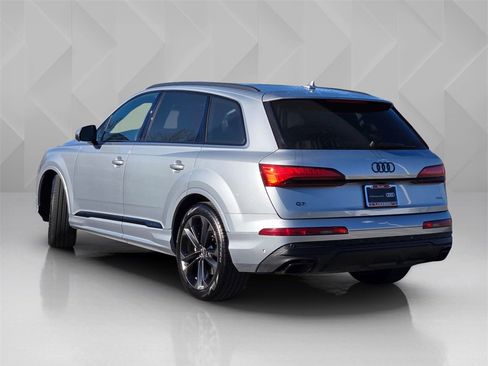 Used 2025 Audi Q7 3.0T Premium Plus w/ Premium Plus Package image 4