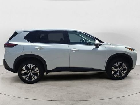 Used 2021 Nissan Rogue SV FWD image 6