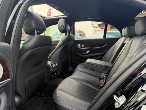 Used 2017 Mercedes-Benz E 300 image 14