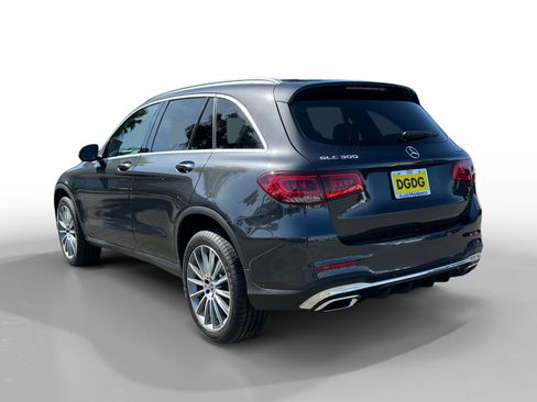 Used 2022 Mercedes-Benz GLC 300 GLC 300 image 3