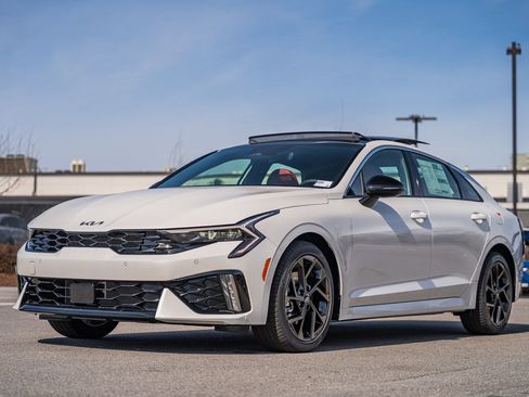 New 2026 Kia K5 GT-Line w/ GT-Line Premium Package FWD image 4