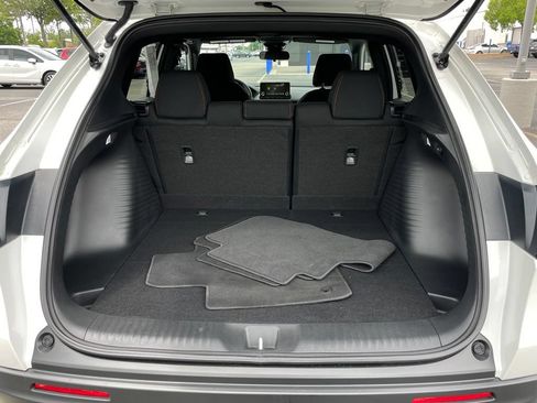 Certified 2025 Honda HR-V Sport image 41