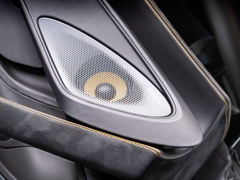Used 2016 McLaren 570S Coupe RWD image 67