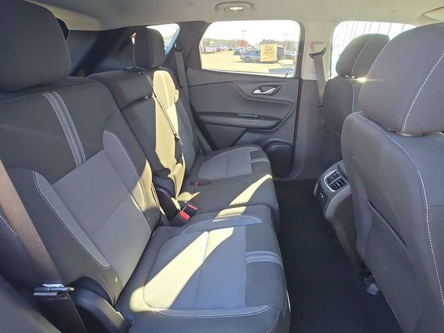 Used 2023 Chevrolet Blazer LT AWD/4WD image 22