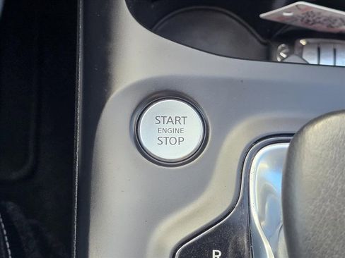 Used 2021 INFINITI QX50 Essential w/ Convenience Package image 16