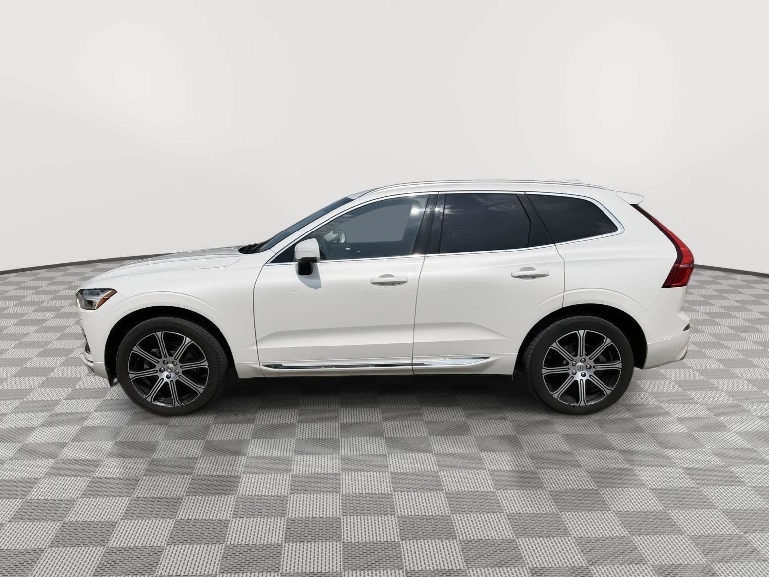 Used 2020 Volvo XC60 T5 Inscription w/ Protection Package Premier AWD/4WD image 6