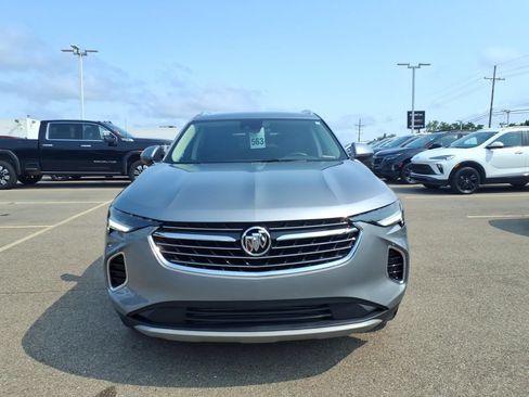 Used 2023 Buick Envision Essence AWD/4WD image 2