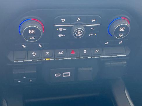 Used 2021 Chevrolet Silverado 1500 RST w/ Convenience Package II image 19