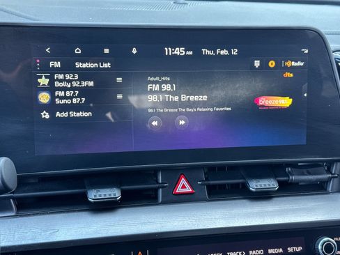 Certified 2024 Kia Sportage EX image 17