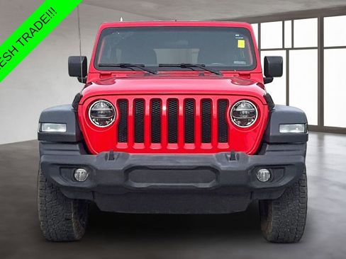 Used 2018 Jeep Wrangler Unlimited Sport S AWD/4WD image 2