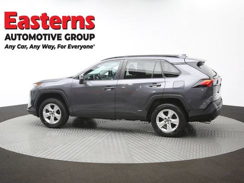 Used 2021 Toyota RAV4 XLE AWD/4WD image 61