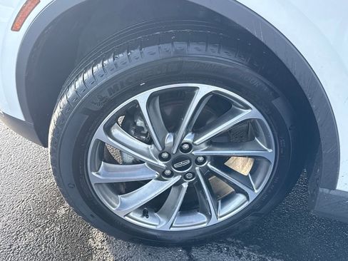 Used 2024 Lincoln Corsair AWD w/ Equipment Group 101A image 12