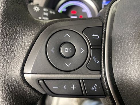 Used 2024 Toyota Camry LE image 12