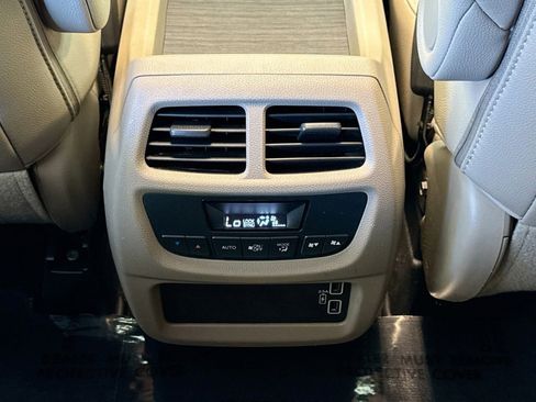 Used 2022 Honda Pilot Special Edition image 24