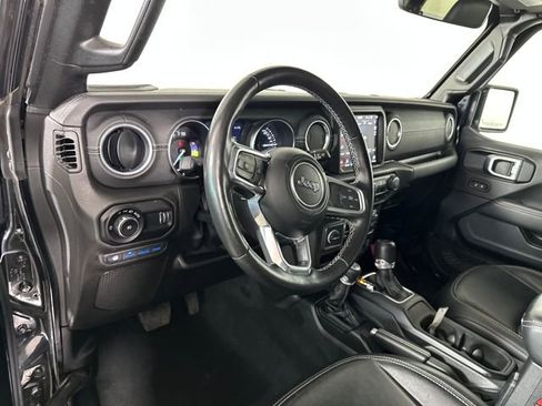 Used 2023 Jeep Wrangler Unlimited Sahara w/ Cold Weather Group image 13