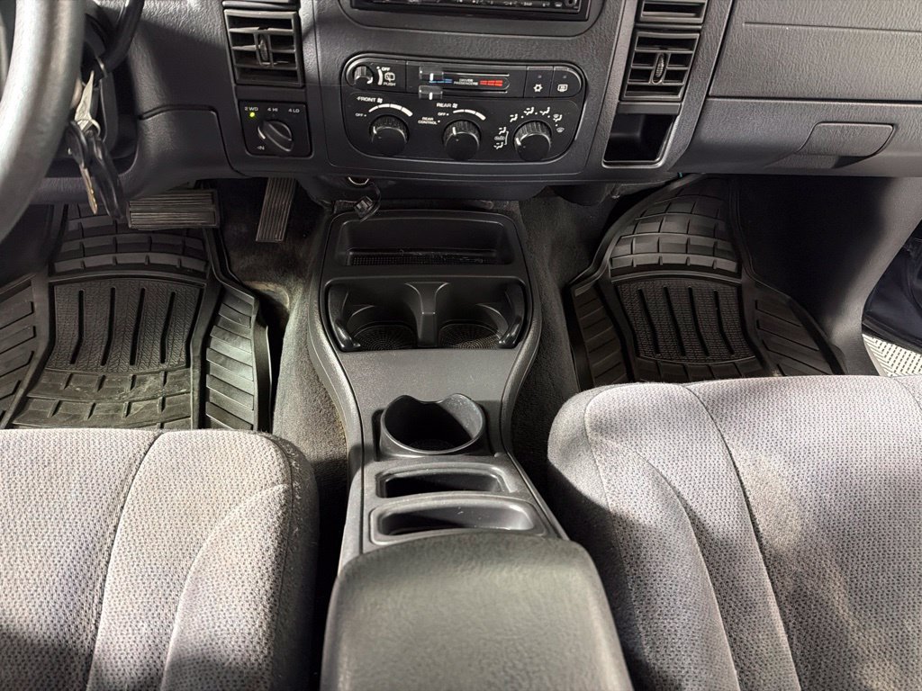 Used 2001 Dodge Dakota Sport AWD/4WD image 15