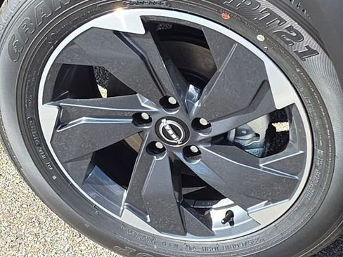 New 2026 Nissan Rogue SV image 18