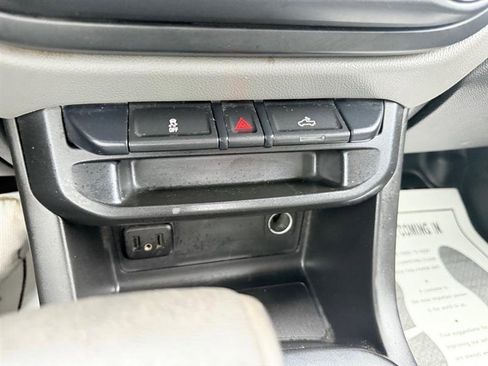 Used 2020 Chevrolet Colorado W/T image 24