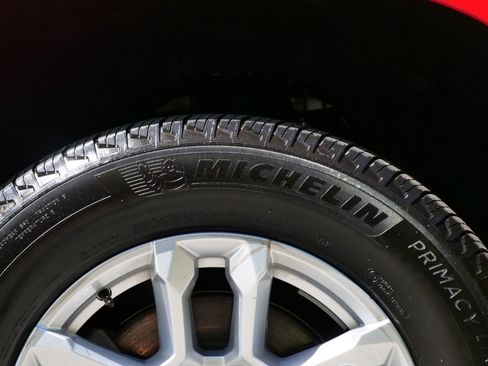 Used 2025 Chevrolet Silverado 1500 LT AWD/4WD image 49