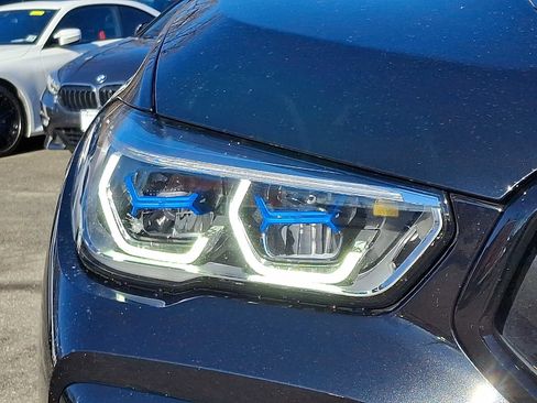 Certified 2023 BMW X6 xDrive40i w/ Executive Package image 9