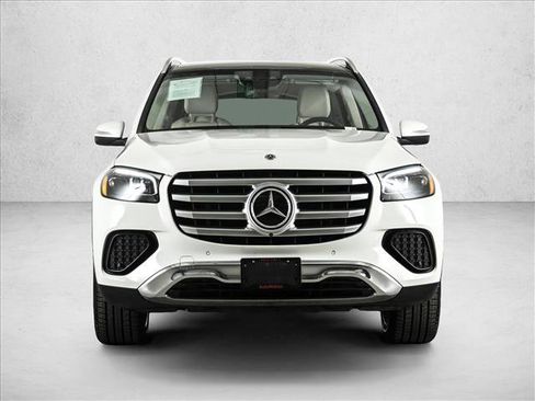 Certified 2024 Mercedes-Benz GLS 450 4MATIC image 2