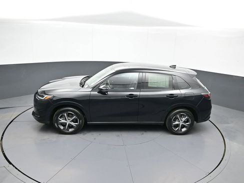 Certified 2023 Honda HR-V EX-L image 40