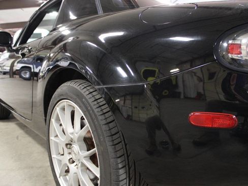 Used 2008 MAZDA MX-5 Miata Grand Touring w/ Premium Pkg image 11