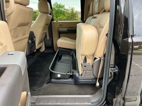 Used 2014 Ford F350 Lariat w/ Lariat Ultimate Package AWD/4WD image 28