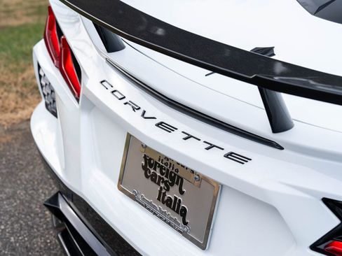 Used 2023 Chevrolet Corvette Stingray w/ Z51 Performance Package image 12