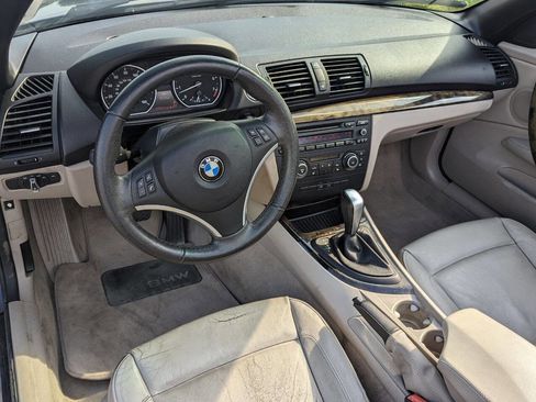 Used 2012 BMW 128i Convertible image 10