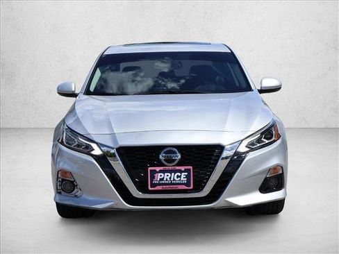 Used 2020 Nissan Altima 2.5 SL AWD/4WD image 2