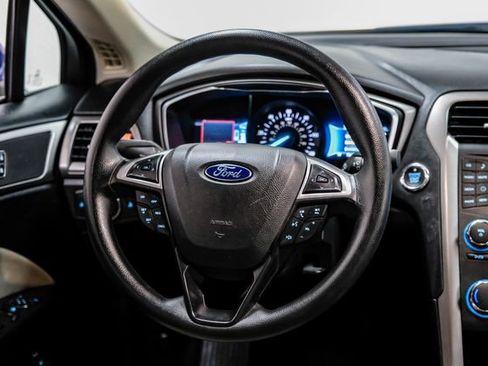 Used 2018 Ford Fusion S image 22