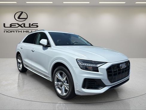 Used 2022 Audi Q8 Premium Plus w/ Premium Plus Package AWD/4WD image 5
