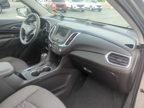 Certified 2019 Chevrolet Equinox LT FWD image 16