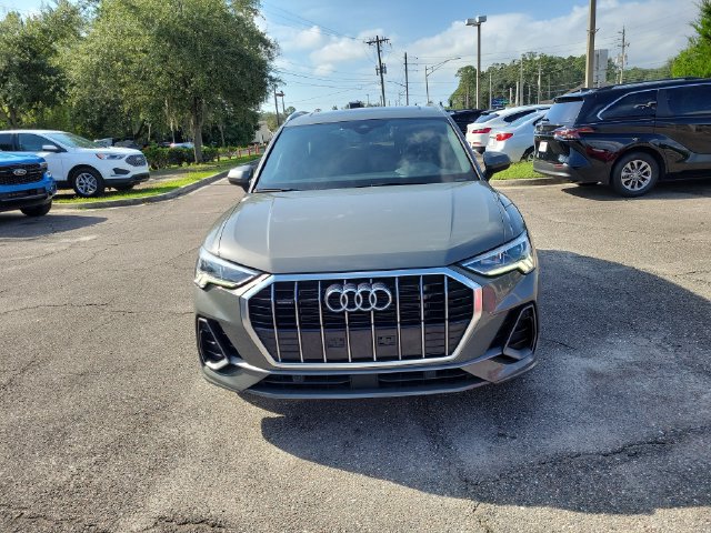 Used 2024 Audi Q3 2.0T Premium AWD/4WD image 5