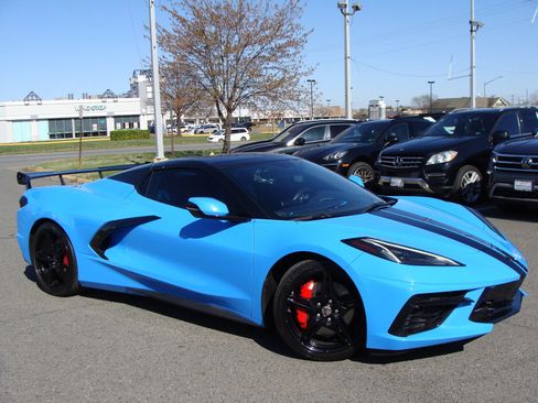 Used 2022 Chevrolet Corvette Stingray Premium Conv w/ Z51 Performance Package image 1