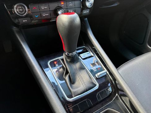 Used 2023 Jeep Compass Altitude image 21