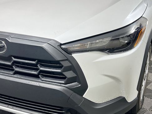 Used 2026 Toyota Corolla Cross L FWD image 11