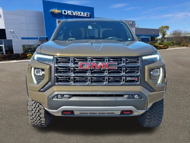 Used 2025 GMC Canyon AT4 w/ AT4 Premium Package AWD/4WD image 24