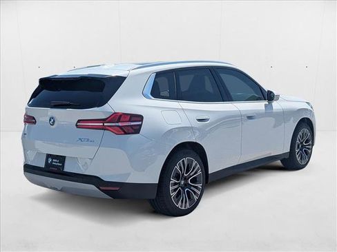 Used 2025 BMW X3 xDrive30 w/ Convenience Package AWD/4WD image 2